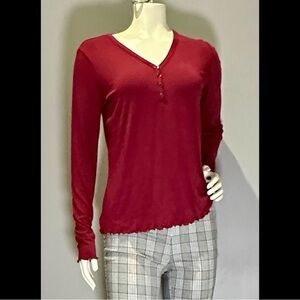 Women's Red Long Sleeve Ruffle Hem Top